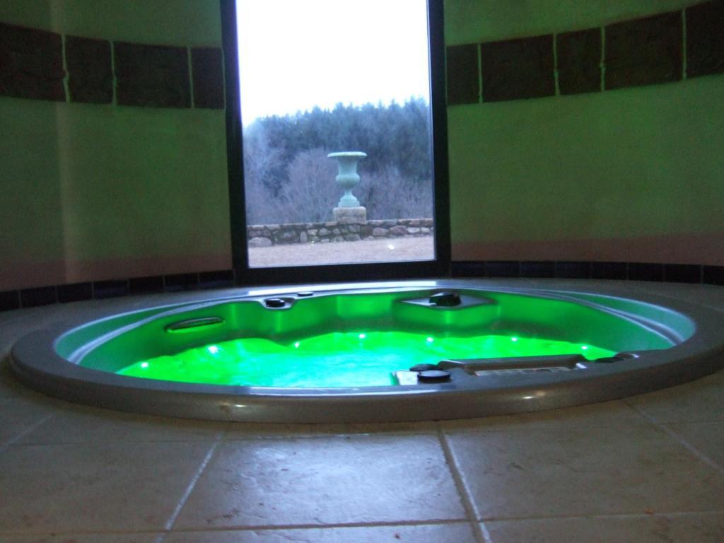 Bed and Breakfast Domaine De Gaudon Ceilloux Zewnętrze zdjęcie